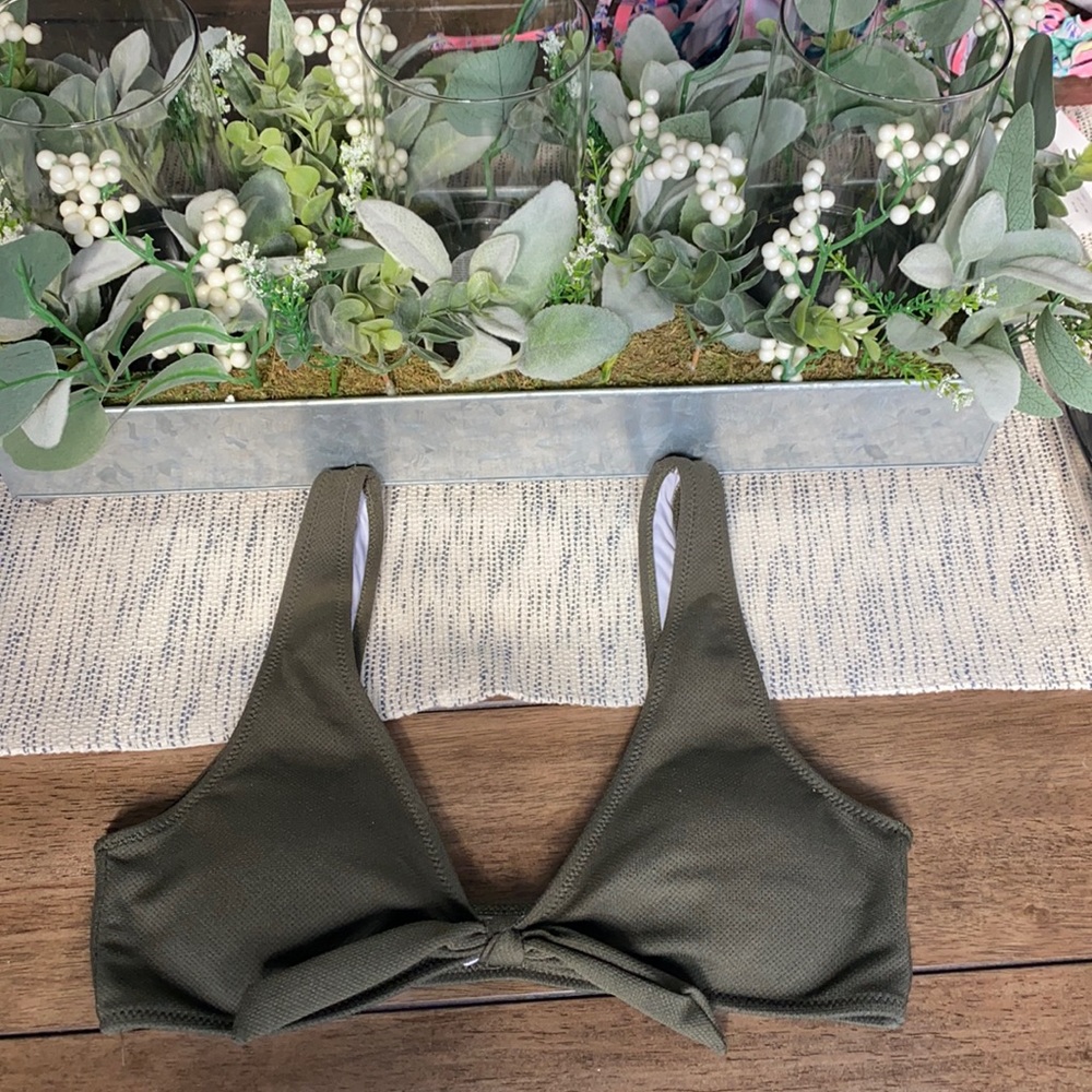 Tie Knot Front Bikini Top